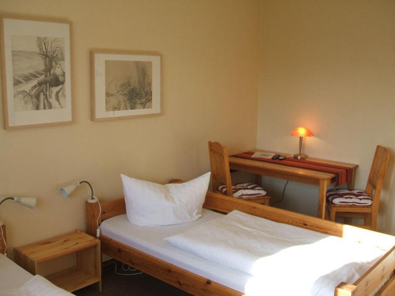 Hostel & Bistro Haus Der Horizonte Bad Doberan Chambre photo