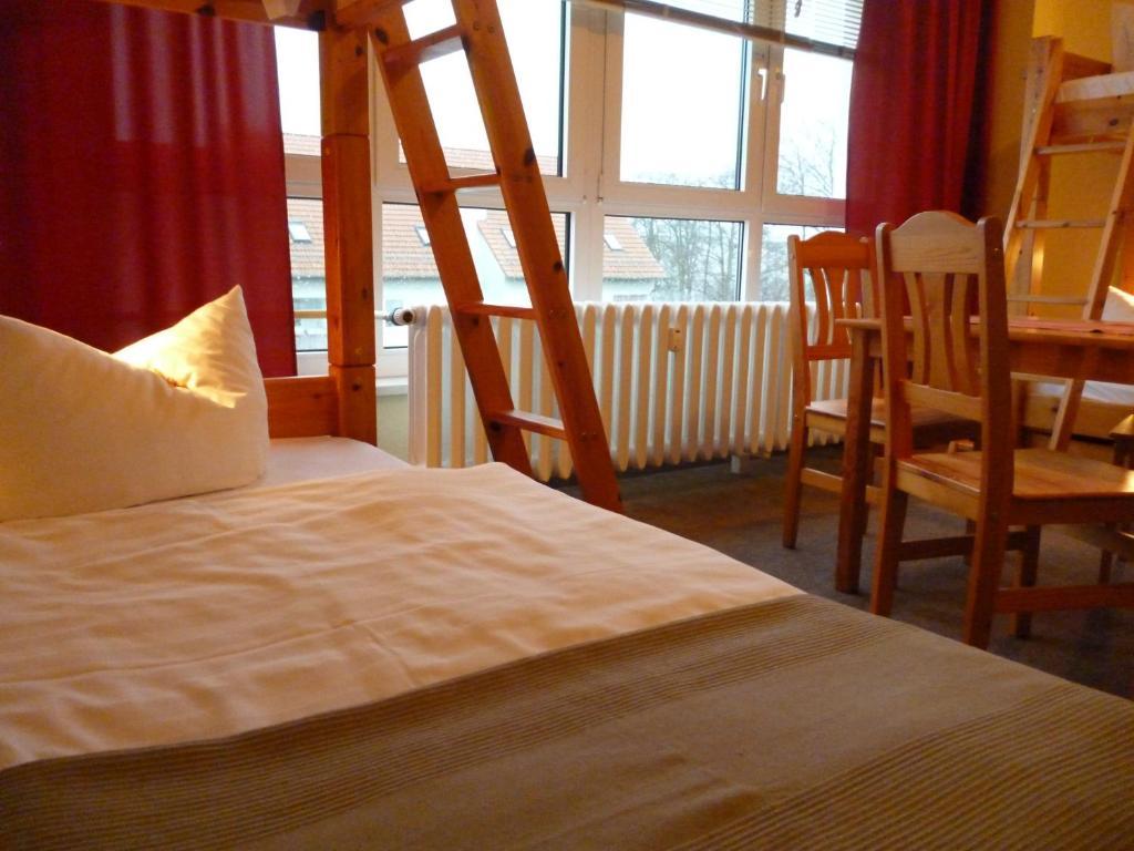 Hostel & Bistro Haus Der Horizonte Bad Doberan Chambre photo