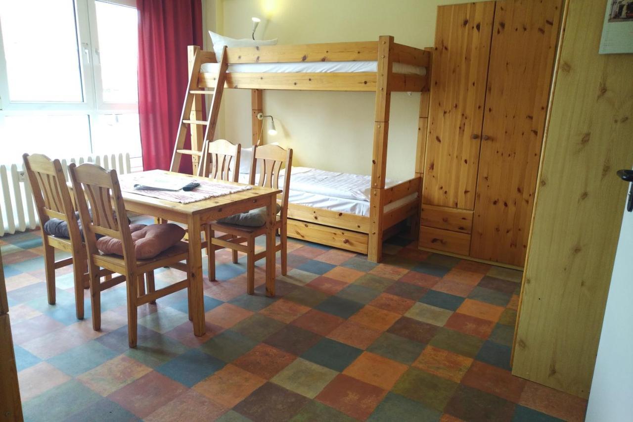 Hostel & Bistro Haus Der Horizonte Bad Doberan Extérieur photo